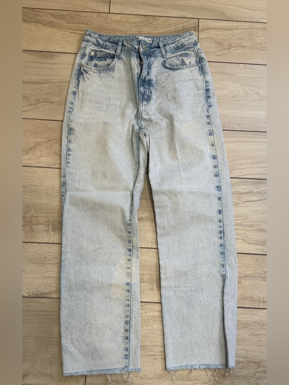 ZARA Light Wash High-Rise Wide Leg Mom Jeans